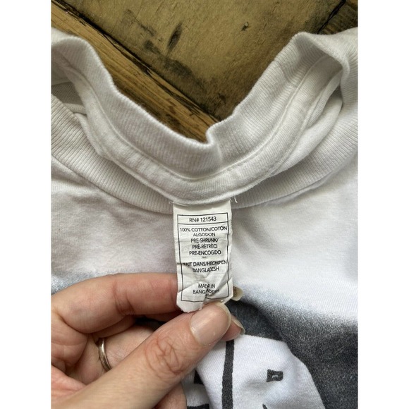 Star Wars Jedi Long Sleeve White Graphic T-Shirt Boys Size Small - Picture 4 of 4